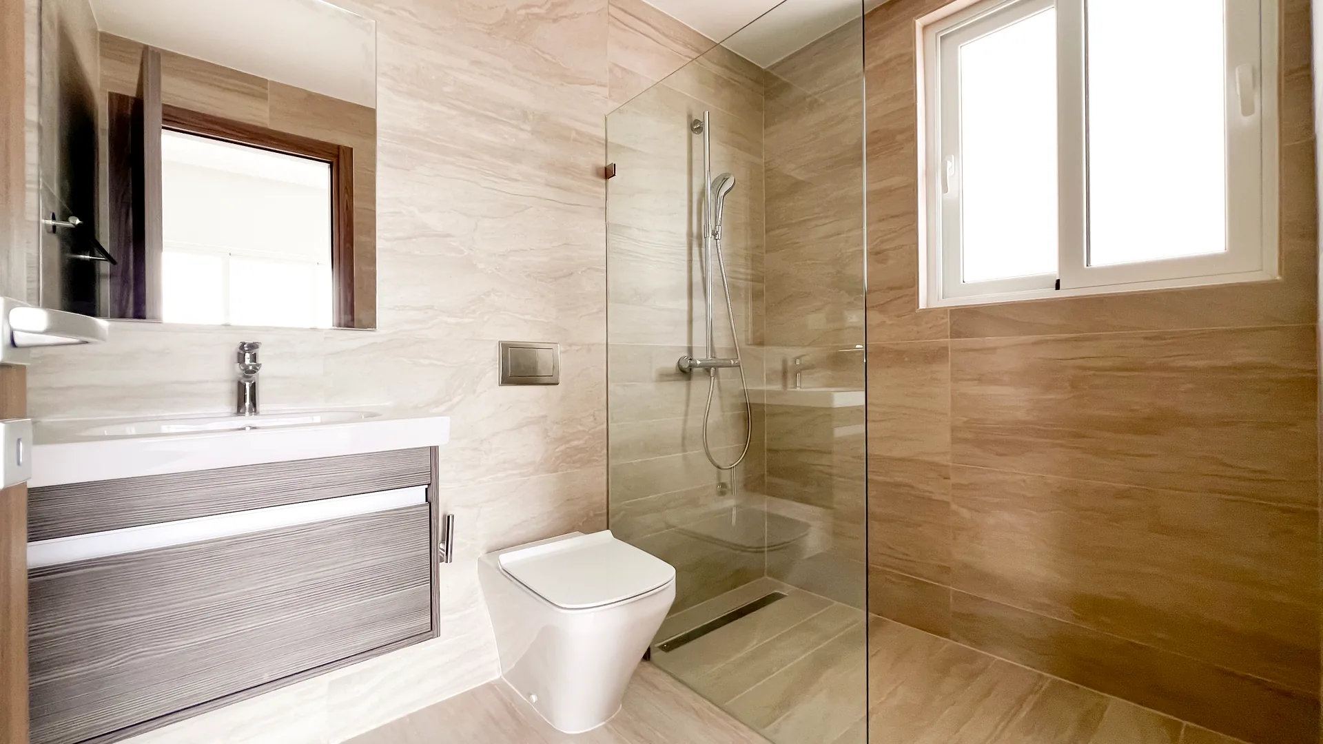 Cana Pearl · Rooftop Residence N-302 — Second bathroom with glass shower