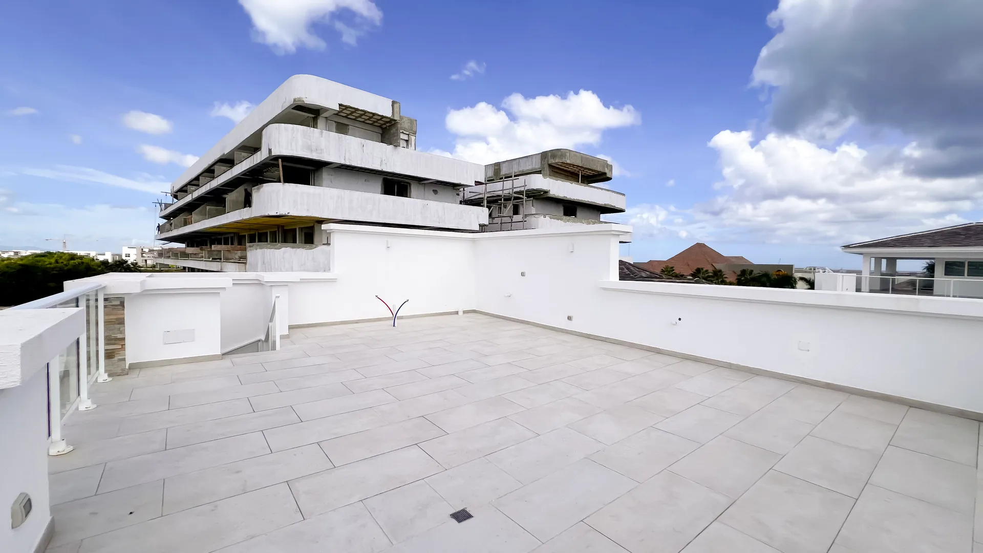 Cana Pearl · Rooftop Residence N-302 — Rooftop with space for lounge, dining and jacuzzi